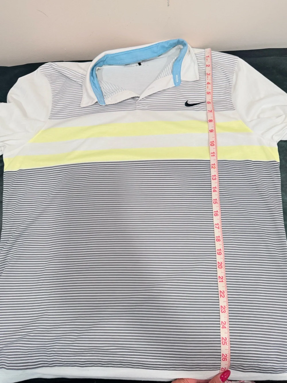 🔥Nike Golf Men’s White & Gray Striped Polo with Yellow Accent Size XL EC🔥